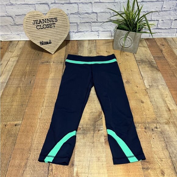 Lululemon Run Inspire Crops navy/teal - Picture 1 of 10